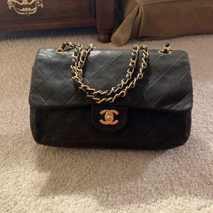 Chanel classic handbag great condition